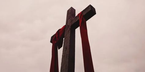 The History of the Cross in Latter-day Saint Symbolism | LDS Daily What Is Good Friday, Christian Calendar, Jesus Praying, Jesus Resurrection, Holy Week, Good Friday, Latter Day Saints, Bible Study, Jesus Christ