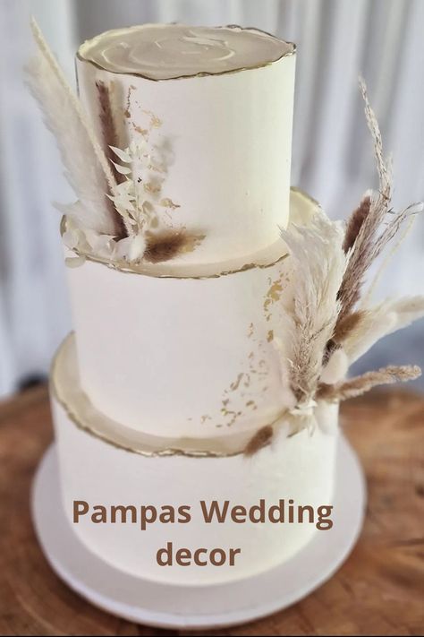 Pampas Wedding Cake, Wedding Cake With Pampas, Cake With Pampas, Pampas Grass Wedding Cake, Pampas Grass Cake, Pampas Wedding Decor, Pampas Cake, Idea For Decoration, Grass Cake