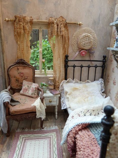 My second favorite era to decorate with...the Wild West.  This totally looks like it belongs in a saloon. Doll House Bedroom, Design House Stockholm, Dollhouse Bedroom, Dolls House Interiors, House Bedroom, Shabby Chic Bedroom, Miniature Rooms, Miniature Houses, Room Box