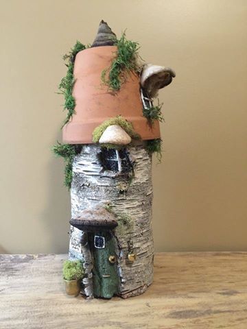 Moss And Mushrooms, Garden Bridge Design, Backyard Creations, Creative Garden Decor, Fairy Tree Houses, Fairy House Crafts, Fairy Garden Furniture, Fairy House Diy, Fairy Garden Designs