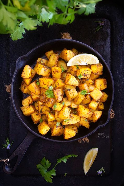 Jeera Aloo | Cumin Potatoes | Video - NISH KITCHEN Cumin Potatoes, Indian Sides, Jeera Aloo, Masala Aloo, Spiced Potatoes, Cumin Spice, Sauteed Potatoes, Restaurant Style Recipes, Aloo Recipes