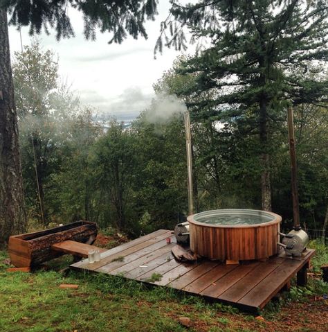 hot tub Barrel Hot Tub, Hot Tub In Woods, Wood Hot Tub, Natural Hot Tub, Nature Hot Tub, Wood Burning Hot Tub, Rustic Hot Tubs, Hot Tub Wood Fired, Hot Tub In Forest