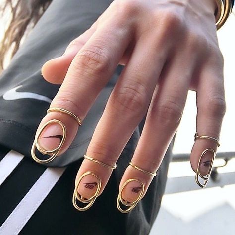 قلادات متدلية, Old Nail Polish, Mens Nails, Inexpensive Jewelry, Nail Ring, Nail Jewelry, Dope Jewelry, Handmade Wire Jewelry, Nail Art Inspiration