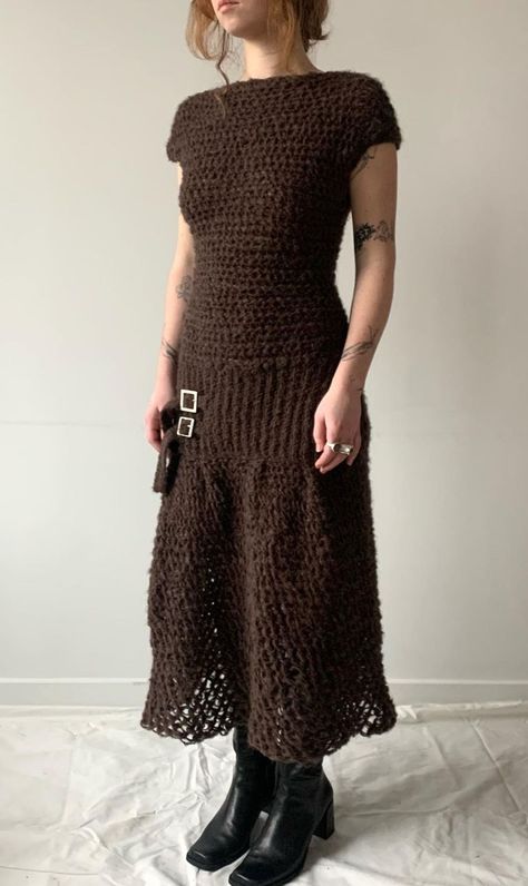 Knitted Dress Outfit, Mode Crochet, Mohair Yarn, December 4, Dropwaist Dress, Summer Knitting, Knit Mini Dress, Knit Fashion, Crochet Fashion