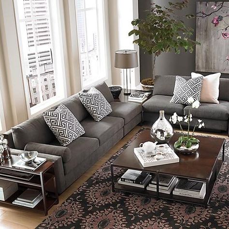 Dark gray couch living room ideas Sofas Grey, Grey Couch Decor, U Couch, Gray Sectional Living Room, Dark Grey Couch Living Room, Gray Sofa Living, Grey Sofas, Grey Sofa Living Room, Grey Couch