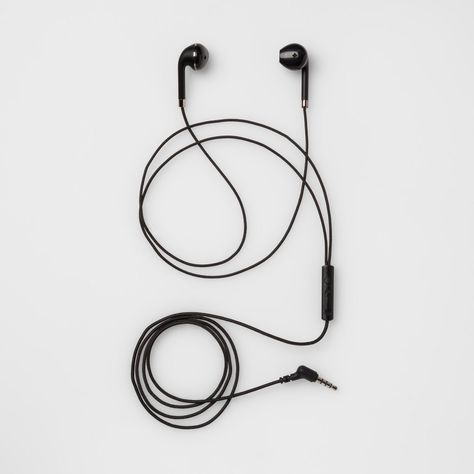 Wired Earphones Aesthetic, Black Earphones, Wired Earbuds, White Headphones, Gadgets Technology Awesome, Wired Headphones, Phone Calls, Audio Headphones, Black Headphones