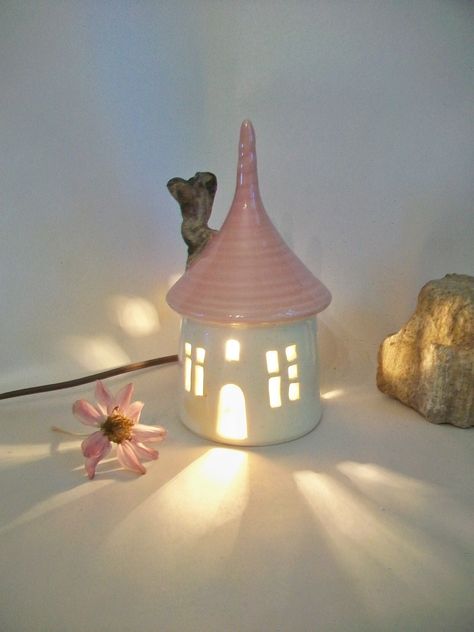 House Night, Clay Fairy House, Polymer Clay Fairy, Ceramic Lantern, Pottery Houses, Clay Houses, Clay Diy Projects, Fairy Garden Houses, Garden Fairy