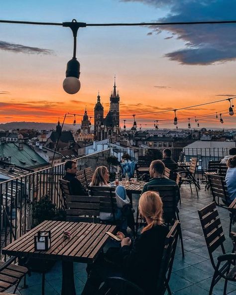 CITY GUIDE TO KRAKOW, POLAND on Instagram: "Are you looking for the coolest Kraków places?🤩 I’ve got you covered!💫 All my favourite places for every season and taste are listed in my e-GUIDE! 👌🏻 It’s 150 pages of the best spots to enjoy coffee, food, drinks, views, shopping, hotels, hidden gems and more! Click the link in bio to see more details & read reviews❤️" Krakow Instagram Spots, Krakow Food, Krakow Christmas Market, Ashley Core, Goals 2024, Poland Krakow, Krakow Poland, Enjoy Coffee, Travel Instagram