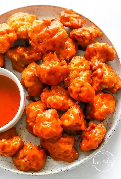 If you’re looking for tasty snacks or appetizer recipes or even easy dinner recipes, this recipe promises a flavor-packed experience that’s both simple and satisfying. Embrace the kick of buffalo sauce combined with the tender goodness of cauliflower for a dish that’s sure to impress. Follow for more air fryer recipes! Cauliflower Appetizer Recipes, Buffalo Cauliflower Air Fryer, Cauliflower Appetizer, Cauliflower Air Fryer, Air Fryer Buffalo Cauliflower, Hearty Chili Recipe, Hearty Salad Recipes, Buffalo Cauliflower Recipes, Vegan Ranch Dressing