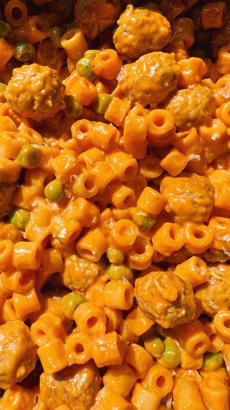 MacKenzie Smith on Instagram: “Last week on my stories, i shared a pasta dish that I’ve been making my kids and i got so many DM’s asking for the recipe… so i finally…” Tubettini Pasta Recipes, Pasta Meatballs, Mini Pasta, Tiny Pasta, Mackenzie Smith, Mini Meatballs, Ditalini Pasta, Creamy Pasta Recipes, Vodka Sauce