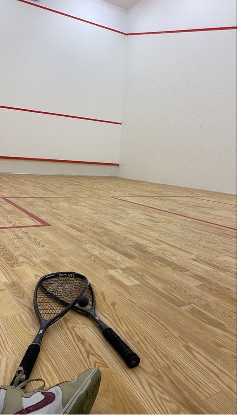 vibes Squash Sport Wallpaper, Squash Game Aesthetic, Squash Sport Aesthetic, Squash Aesthetic, Squash Sport, Squash Game, Squash Club, Squash Court, Tennis Lifestyle