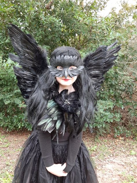 Raven Masquerade Costume, Bird Woman Costume, Halloween Crow Costume, Raven Costume Bird, Womens Raven Costume, Black Bird Costume Women, Edgar Allen Poe And Raven Costume, Black Crow Costume Women, Halloween Raven Costume