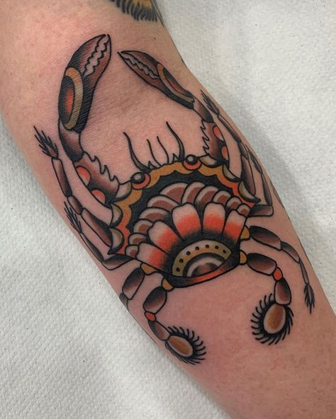 Crab Eye Tattoo, Japanese Lobster Tattoo, Lobster Trap Tattoo, American Traditional Tattoos Sea Life, Neo Traditional Crab Tattoo, American Traditional Ocean Theme Tattoo, American Traditional Crab Tattoo, Crab Tattoo Traditional, Seafood Tattoo