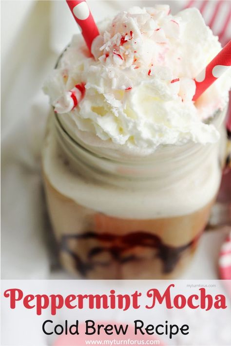 Peppermint Cold Brew, Peppermint Creams Recipe, Diy Peppermint Mocha Coffee Creamer, Diy Peppermint Mocha Coffee, Peppermint Mocha Cold Foam, Copycat Starbucks Peppermint Mocha, Frappe Recipes, Mocha Cold Brew, Peppermint Whipped Cream