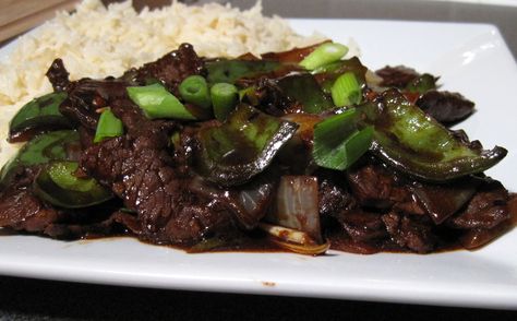 Beef in Blackbean Sauce Beef In Black Bean Sauce, Black Bean Sauce Recipe, Chinese Sauce, Easy Stir Fry Recipes, Black Bean Recipes, Bean Sauce, Recipe Beef, Mapo Tofu, Black Bean Sauce