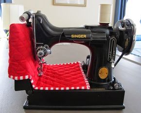 Garden Quilts, Sewing Machines Best, Featherweight Sewing Machine, Thread Catcher, Sewing Room Storage, Grill Light, Machines Fabric, Barbeque Grill, Sewing Machine Cover