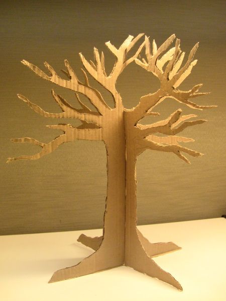 The Giving Thanks Tree – The JumpStart Blog Cardboard Tree, Boom Kunst, 3d Tree, Tree Templates, Folding Origami, Cardboard Sculpture, Paper Tree, Cardboard Art, Tree Sculpture