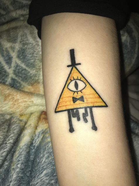 My girlfriends first tattoo! She wanted a place to show it off. Bill Cypher done by Tanner at Little Chicago - Johnson City Tennessee Tattoo Ideas For Your First Tattoo, Bill Cipher Tattoo Ideas, Bill Cypher Aesthetic, Bill Cypher Tattoo Ideas, Bill Cipher Tattoo, Gravity Falls Tattoo Ideas, Show Tattoo Ideas, Tattoo Bills, Bill Tattoo