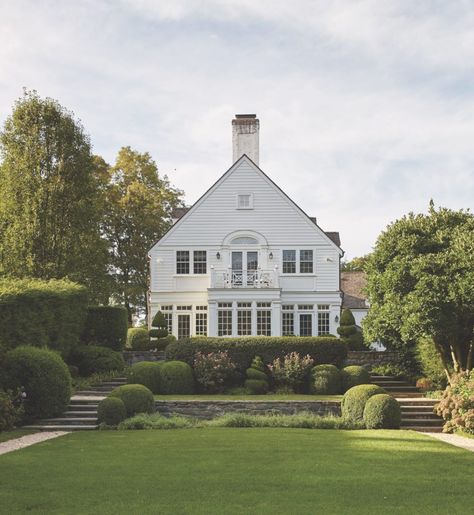 New England Style, Georgian Homes, House Portraits, November 11, Step Inside, Classic House, Traditional House, Architecture Details, Connecticut