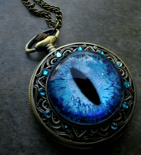 Deluxe Sovereign Pocket Watch Sky Blue Dragon Eye by LadyPirotessa.deviantart.com on @deviantART Fantasy Props, Eye Painting, Magical Jewelry, Dragon Jewelry, Dragon Eye, Blue Dragon, Arte Fantasy, Fantasy Jewelry, Cute Jewelry