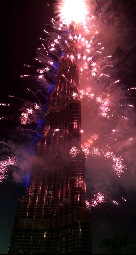 Dubai Fireworks, Dubai New Year, Dubai Christmas, Nye 2024, Dubai Aesthetic, Flight Booking, Winter Break, Booking Flights, Luxury Gifts