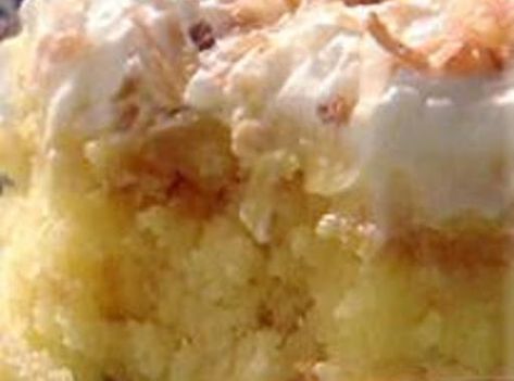 Pina Colada Cake, Metal Bowls, Gooey Butter, Paula Deen Recipes, Pineapple Rum, Snow Ball, Winter Parties, Cakes Recipes, Rum Cake