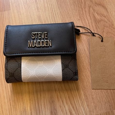 Steve Madden Wallet Steve Madden Wallet, Steve Madden Handbags, Trifold Wallet, Black And Gray, Your Cards, Continental Wallet, Steve Madden, Zipper Pocket, Black And Grey