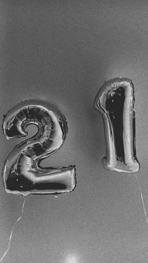 21 Birthday Ideas Aesthetic, 21st Birthday Wallpaper Backgrounds, 21st Number Sign, 21st Birthday Pictures Aesthetic, 21 Wallpaper Number Aesthetic, 21 Balloons Aesthetic, 21 Birthday Aesthetic Wallpaper, 21st Birthday Aesthetic Wallpaper, 21 Astetic