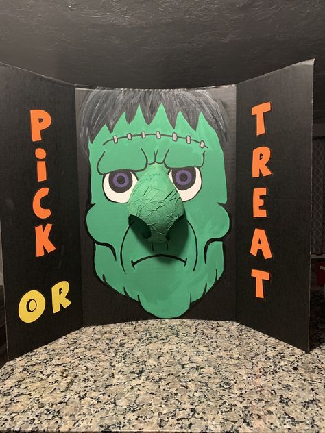 Interactive Trick Or Treat Ideas, Game Night Trunk Or Treat, Truck Or Treat Game Ideas, Halloween Game Booth Ideas, Pick Or Treat Frankenstein, Classroom Trick Or Treat Ideas, Peppa Pig Trunk Or Treat, Clever Trunk Or Treat Ideas, Trunk Or Treat Twister Game