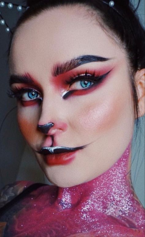 Evil Cat Makeup, Cat Alice In Wonderland Makeup, Adult Cat Makeup, Cheshire Cat Cosplay Makeup, Blacklight Halloween Makeup, Cheshire Cat Smile Makeup, Alice In Wonderland Cheshire Cat Makeup, Scary Cat Makeup Halloween, Cat Makeup Costume