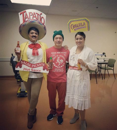 Tapatio Halloween costume. Sriracha Halloween costume. Cholula Halloween costume. Tapatio And Cholula Costume, Cholula Costume, Tapatio Costume, Sriracha Costume, Mexican Halloween Costume, Steam Night, List Of Halloween Costumes, Witches And Warlocks, Hispanic Jokes