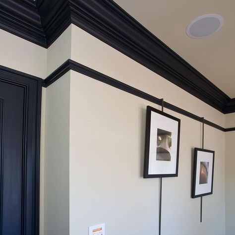 ITC Millwork on Instagram: “The picture rail, often mistaken for crown moulding, has a specific design purpose and function. Most commonly seen in homes pre WWII but…” Picture Rail Molding, Dentil Moulding, Folk Victorian, Picture Rail, Courtyard Gardens Design, Youth Room, Picture Frame Molding, Front Room, Picture Wall