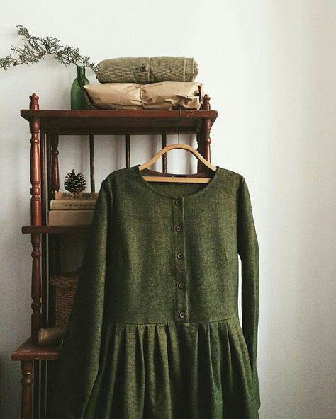 Fall Shirts Aesthetic, Anne Of Green Gables Aesthetic Clothes, Green Gables Aesthetic, Anne Of Green Gables Aesthetic, Anne Shirley, Claire Fraser, Anne Of Green, Grunge Style, Mori Girl