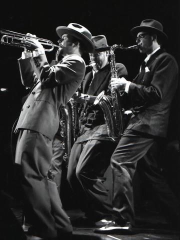 Big Bad Voodoo Daddy, Saw these guys live, amazing.  I never stopped smiling or dancing. 1930s Jazz Fashion, Hadestown Costume, Jazz Photoshoot, Jazz Fashion, Jive Dance, Dexter Gordon, Jazz Night, Skateboard Photography, Jazz Artists