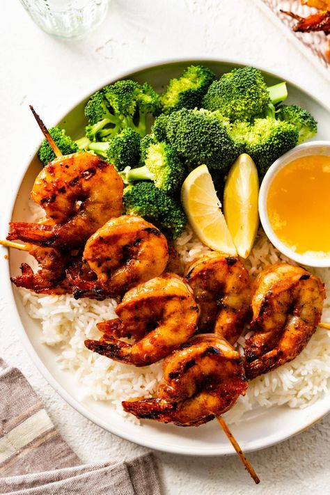 Longhorn Steakhouse Redrock Grilled Shrimp Recipe - CucinaByElena Red Rock Shrimp Longhorn Recipe, Longhorn Red Rock Shrimp Recipe, Oven Shrimp Recipes, Copycat Longhorn, Seafood Cravings, Best Summer Recipes, Grilled Shrimp Recipe, Rock Shrimp, Longhorn Steakhouse