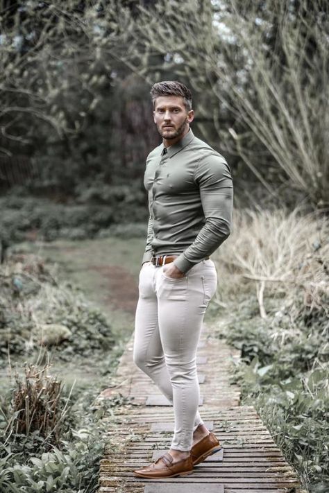 22 Of The Funniest Responses To Clothing Ad Where Model Is Wearing An Absurdly Tight Shirt | Bored Panda Hunks Men, Men Fashion Casual Shirts, Fashion Suits For Men, Mens Fashion Casual Outfits, Tights Outfit, Men Fashion Casual Outfits, Mens Casual Outfits, Mens Fashion Casual, Casual Shirts