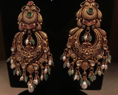 Antique Chandbali Earrings Gold, Nakshi Chandbali Earrings Gold, Kundan Chandbali Earrings Gold, Jhumka Design Gold Latest, Chandbali Earrings Gold Antiques, Chandbali Earrings Gold, Temple Jewellery Jhumkas, Big Earrings Gold, Indian Gold Necklace Designs