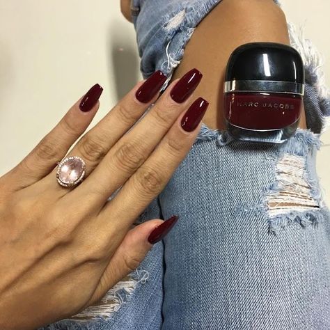 Red Burgundy Hair Color, Burgundy Nail Designs, Red Stiletto Nails, Popular Nail Colors, Red Nails Glitter, Wine Nails, Red Acrylic Nails, Purple Pastel, Red Nail Designs