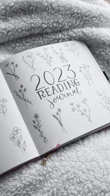 Reading Journal Front Page Ideas, Simple Reading Journal Ideas, Book Journal Cover Page Ideas, Book Journal Ideas Layout Simple, 2024 Reading Journal Cover Page, Reading Journal 2024 Cover Page, 2024 Reading Journal Cover, Reading Journal Front Page, Reading Journal Cover Page Ideas