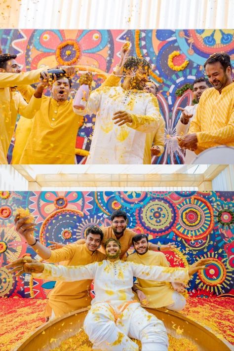 Haldi Photoshoot With Friends, Haldi Ceremony Outfit For Men, Haldi Photography Ideas, Tradition Photography, Groom Haldi, Mehendi Photoshoot, Haldi Photoshoot, Wedding Group Photos, Haldi Ceremony Outfit