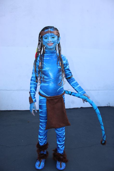 Avatar Dress Up, Blue Avatar Costume, Diy Avatar Costume, Avatar Costume Diy, Halloween Roblox Avatar, Avatar Halloween Costumes, Avatar Birthday, Avatar Costume, Avatar Halloween