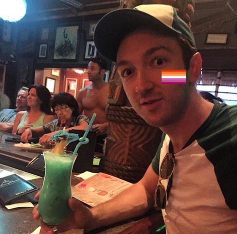 Shane Madej Lesbian Profile Picture Shane And Ryan Matching Icons, Shane And Ryan, Shane Madej, Buzzfeed Unsolved, Ghost Boy, Matching Icons, Buzzfeed, Profile Picture, Ghost