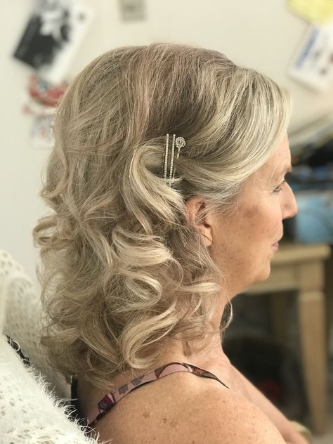 Bridal Hairstyles For Older Women, Older Women Hairstyles Wedding, Grandma Hairstyles For Wedding, Grandma Wedding Hair Short Hairstyles, Grandma Wedding Hair, Party Hairstyles Long Hair, Grandma Hairstyles, Old Lady Hairstyles, Hairstyle Medium Hair