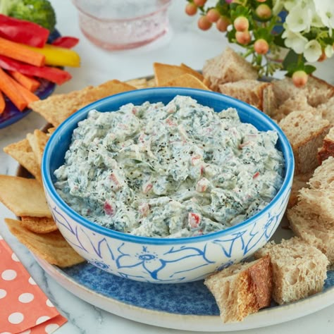 Easy Spinach Dip Recipe, Knorr Spinach Dip Recipe, Dip Night, Easy Spinach Dip, Irish Appetizers, Knorr Spinach Dip, Recipes Dips, Super Bowl Dips, Onion Dip Recipe