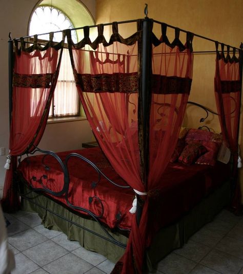 Love love love this bed!!! Red Bedroom Design, Red Bedroom Decor, Comfy Beds, Red Bedroom, Creepy Decor, Everything Red, Four Poster Bed, Dreams Beds, Goth Home Decor