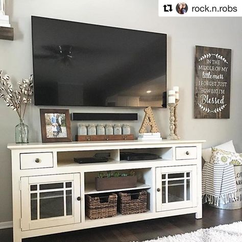 #ReshareSunday A beautiful white tv console can make any room eye catching! Shout out to @rock.n.robs with this amazing set up! #NFMatHome #nebraskafurnituremart #nfm #tvconsole Room Recor, Cozy Farmhouse Living Room, Farmhouse Living Room Decor Ideas, Decor Ikea, Entertainment Center Decor, Modern Farmhouse Living Room, Farmhouse Decor Living Room, Farmhouse Furniture, Room Remodeling