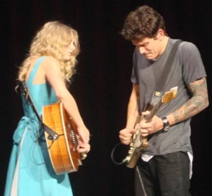 with john mayer Taylor And John Mayer, Taylor Swift John Mayer, Taylor Swift And John Mayer, John Mayer Taylor Swift, Taylor Swift Dating, Harry Taylor, Dr Photos, Speak Now Tv, Starbucks Lovers