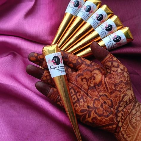 Organic mehendi cone ❣️😍 Dm for your order 📥☺️ , #organicmehendi #organcicones #organic #stain #staingolas❤ #lile #viralpost #trending #organicproducts💚 #showaomeloveandsupport❤️ #keepsupporting #handmadewithlove❤️ #kolkata #love Mehendi Cone, Viral Post, Kolkata, Henna, Stain, On Instagram, Quick Saves, Instagram