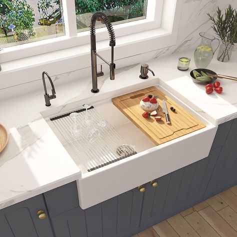 Small Kitchen Sink Ideas, Stonehouse Kitchen, Farmers Sink Kitchen, Farm Kitchen Sink, Farmhouse Sink With Drainboard, Farm Sink Kitchen, Farmhouse Sink Ideas, Sink Workstation, Luxury Sink