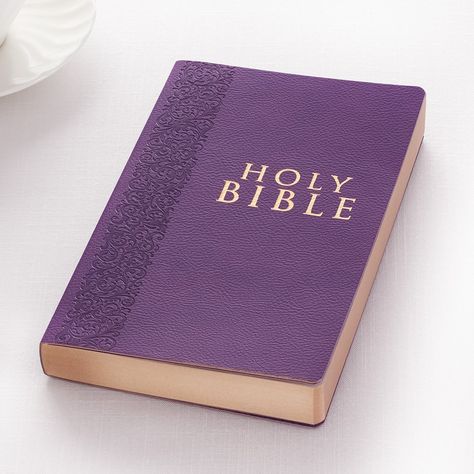 Purple Bible, Year Bible Reading Plan, Bible Kjv, Christian Art Gifts, Leather Bible, Purple Stuff, Budget Gift, Everything Purple, Purple Things